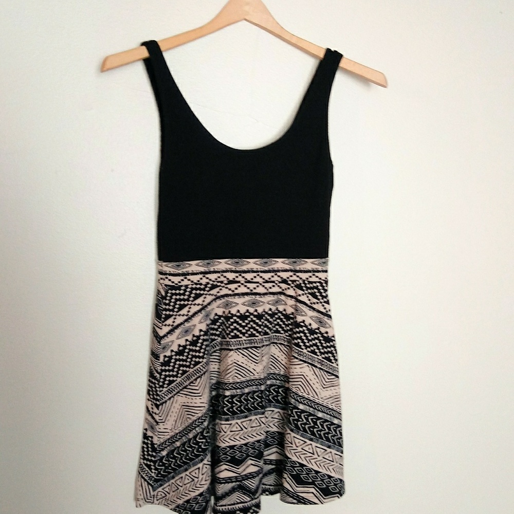 Ambiance 2 tone mini summer dress(euc)size small
